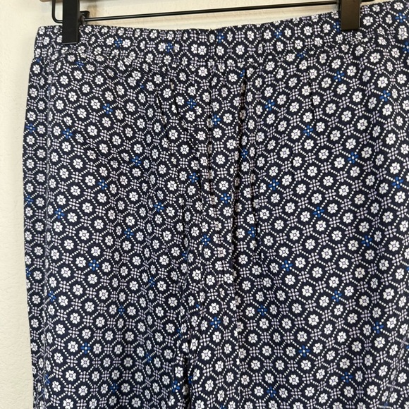 Abercrombie & Fitch Blue White Pull On Stretch Waist Lightweight Joggers Pants - Picture 5 of 11